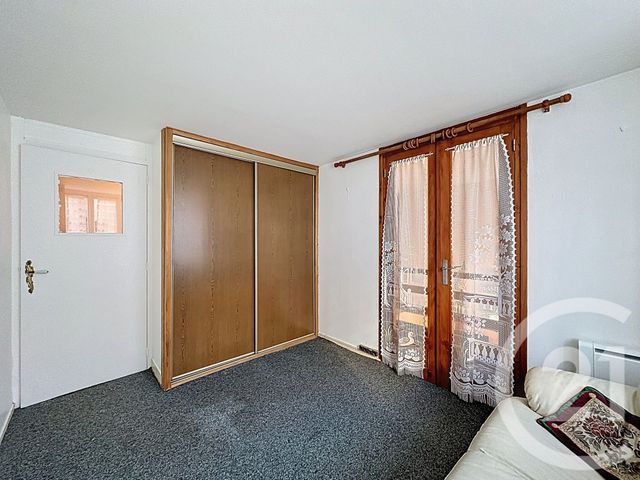 Appartement F5 à vendre - 5 pièces - 104.77 m2 - VILLEJUIF - 94 - ILE-DE-FRANCE - Century 21 K.B. Immobilier