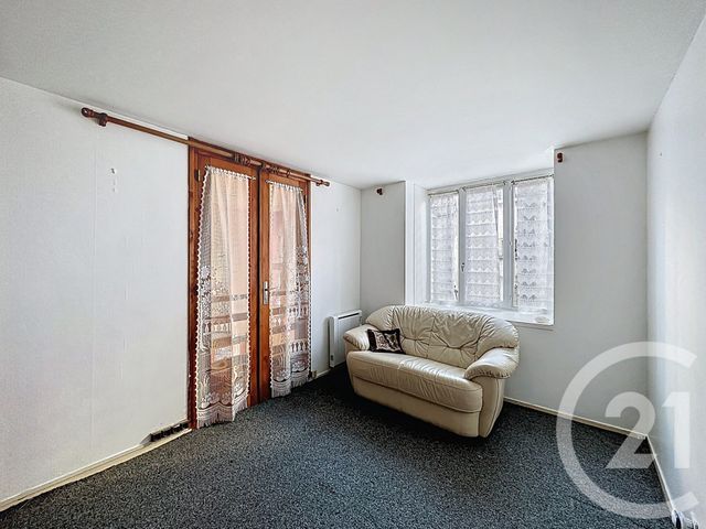 Appartement F5 à vendre - 5 pièces - 104.77 m2 - VILLEJUIF - 94 - ILE-DE-FRANCE - Century 21 K.B. Immobilier