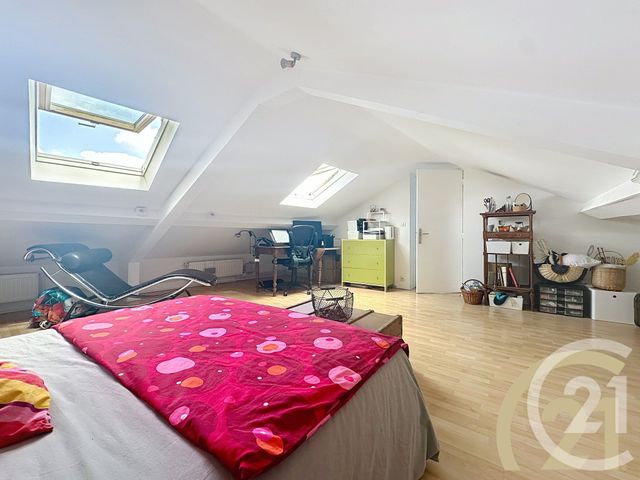 Afficher la photo en grand maison à vendre - 7 pièces - 116.0 m2 - VILLEJUIF - 94 - ILE-DE-FRANCE - Century 21 K.B. Immobilier