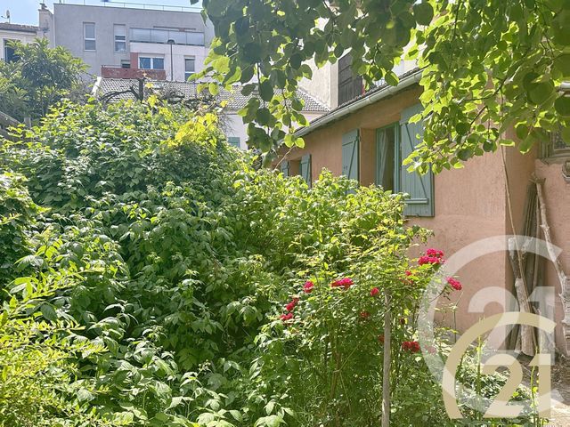 Afficher la photo en grand maison à vendre - 7 pièces - 116.0 m2 - VILLEJUIF - 94 - ILE-DE-FRANCE - Century 21 K.B. Immobilier