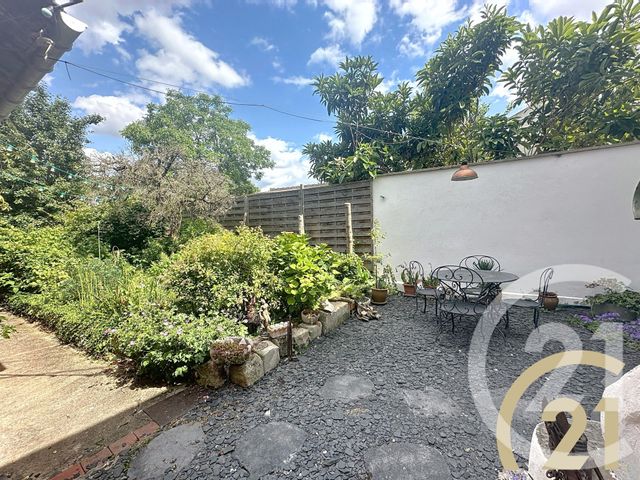 Afficher la photo en grand maison à vendre - 7 pièces - 116.0 m2 - VILLEJUIF - 94 - ILE-DE-FRANCE - Century 21 K.B. Immobilier