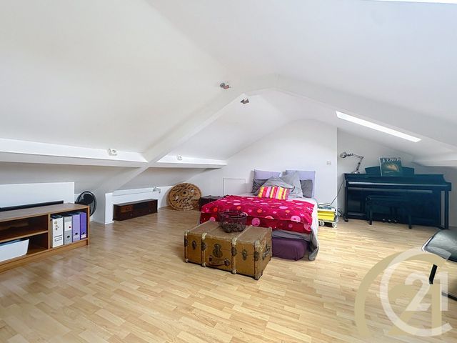 Afficher la photo en grand maison à vendre - 7 pièces - 116.0 m2 - VILLEJUIF - 94 - ILE-DE-FRANCE - Century 21 K.B. Immobilier