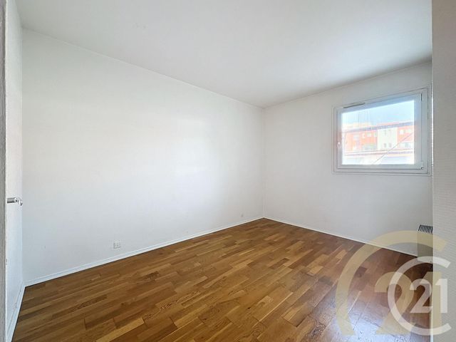 Appartement F4 à vendre - 4 pièces - 80.24 m2 - VILLEJUIF - 94 - ILE-DE-FRANCE - Century 21 K.B. Immobilier