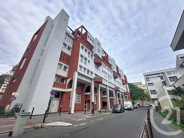 Appartement F4 à vendre - 4 pièces - 80.24 m2 - VILLEJUIF - 94 - ILE-DE-FRANCE - Century 21 K.B. Immobilier