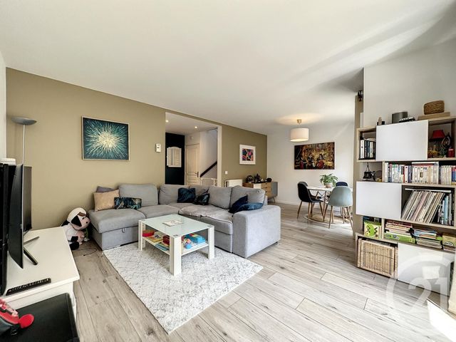 maison à vendre - 4 pièces - 79.0 m2 - VILLEJUIF - 94 - ILE-DE-FRANCE - Century 21 K.B. Immobilier