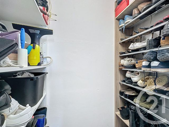 Appartement F5 à vendre - 5 pièces - 91.64 m2 - VILLEJUIF - 94 - ILE-DE-FRANCE - Century 21 K.B. Immobilier