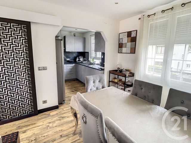 maison à vendre - 4 pièces - 113.0 m2 - LE KREMLIN BICETRE - 94 - ILE-DE-FRANCE - Century 21 K.B. Immobilier