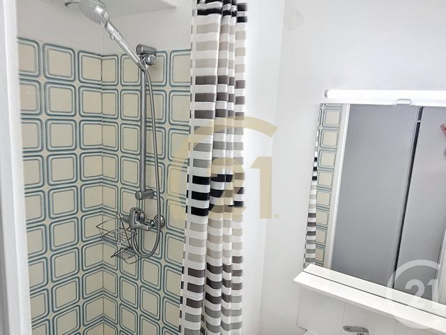 Appartement F5 à vendre - 5 pièces - 96.74 m2 - VILLEJUIF - 94 - ILE-DE-FRANCE - Century 21 K.B. Immobilier