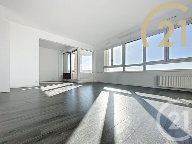 Appartement F5 à vendre - 5 pièces - 96.74 m2 - VILLEJUIF - 94 - ILE-DE-FRANCE - Century 21 K.B. Immobilier