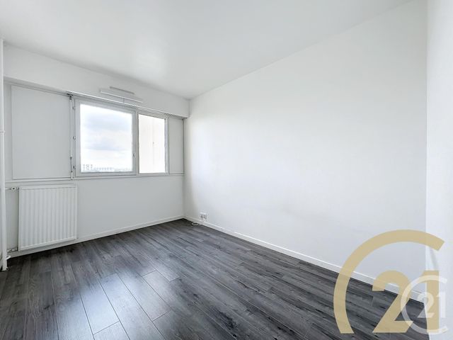 Appartement F5 à vendre - 5 pièces - 96.74 m2 - VILLEJUIF - 94 - ILE-DE-FRANCE - Century 21 K.B. Immobilier