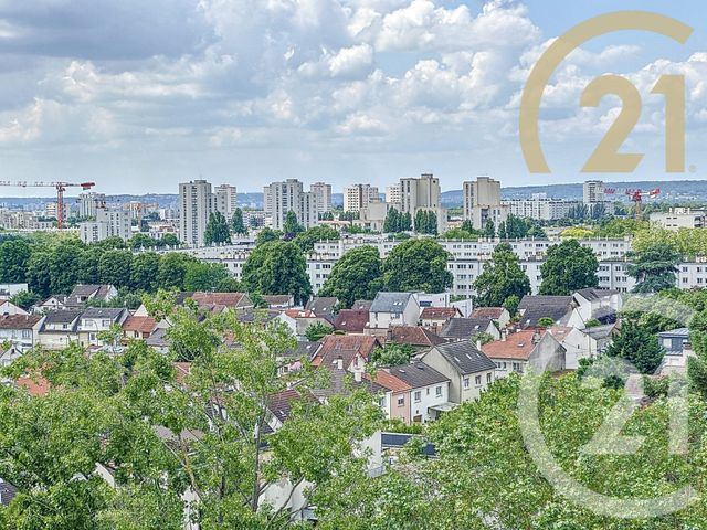 Appartement F5 à vendre - 5 pièces - 96.74 m2 - VILLEJUIF - 94 - ILE-DE-FRANCE - Century 21 K.B. Immobilier