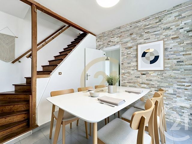 maison à vendre - 5 pièces - 106.0 m2 - VILLEJUIF - 94 - ILE-DE-FRANCE - Century 21 K.B. Immobilier