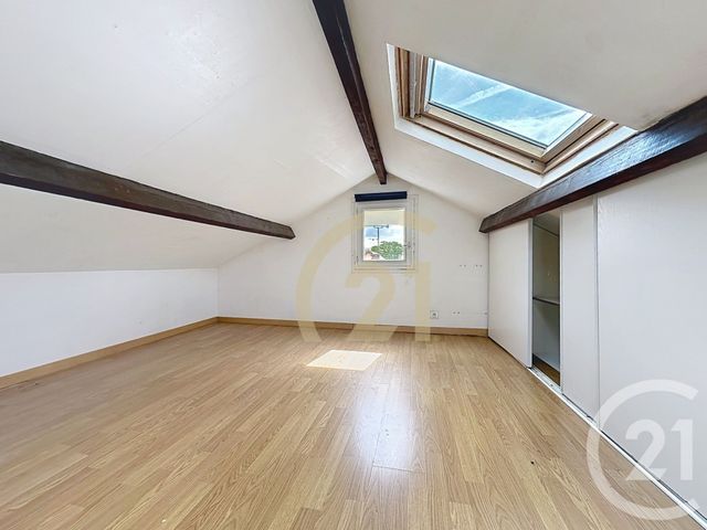maison à vendre - 5 pièces - 106.0 m2 - VILLEJUIF - 94 - ILE-DE-FRANCE - Century 21 K.B. Immobilier
