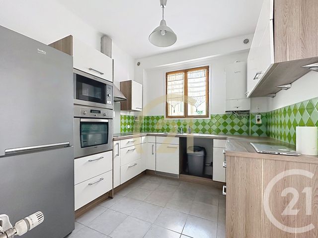 maison à vendre - 5 pièces - 106.0 m2 - VILLEJUIF - 94 - ILE-DE-FRANCE - Century 21 K.B. Immobilier