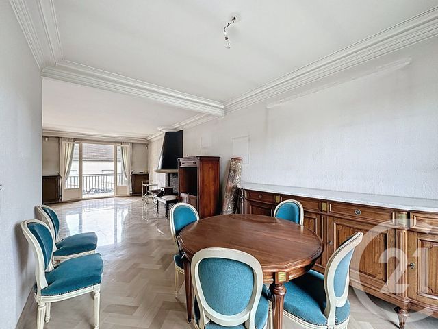 maison à vendre - 6 pièces - 153.4 m2 - VILLEJUIF - 94 - ILE-DE-FRANCE - Century 21 K.B. Immobilier