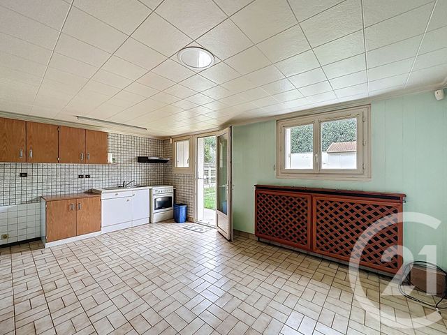 maison à vendre - 6 pièces - 153.4 m2 - VILLEJUIF - 94 - ILE-DE-FRANCE - Century 21 K.B. Immobilier