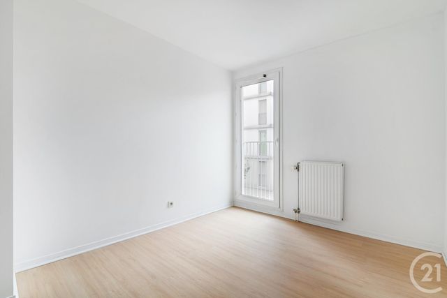 Appartement F4 à vendre - 4 pièces - 78.22 m2 - VITRY SUR SEINE - 94 - ILE-DE-FRANCE - Century 21 K.B. Immobilier
