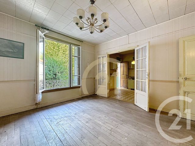 maison à vendre - 6 pièces - 90.0 m2 - VILLEJUIF - 94 - ILE-DE-FRANCE - Century 21 K.B. Immobilier