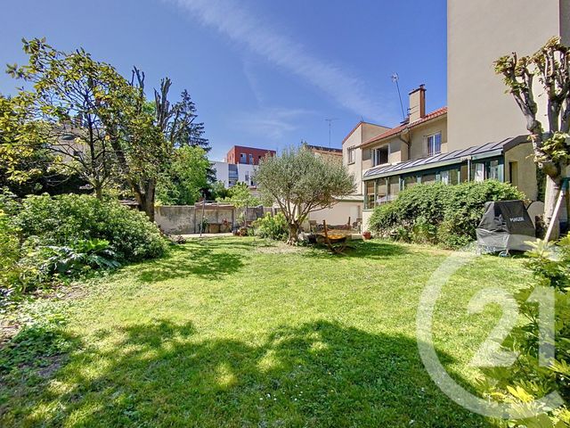 Afficher la photo en grand maison à vendre - 8 pièces - 154.78 m2 - VITRY SUR SEINE - 94 - ILE-DE-FRANCE - Century 21 K.B. Immobilier