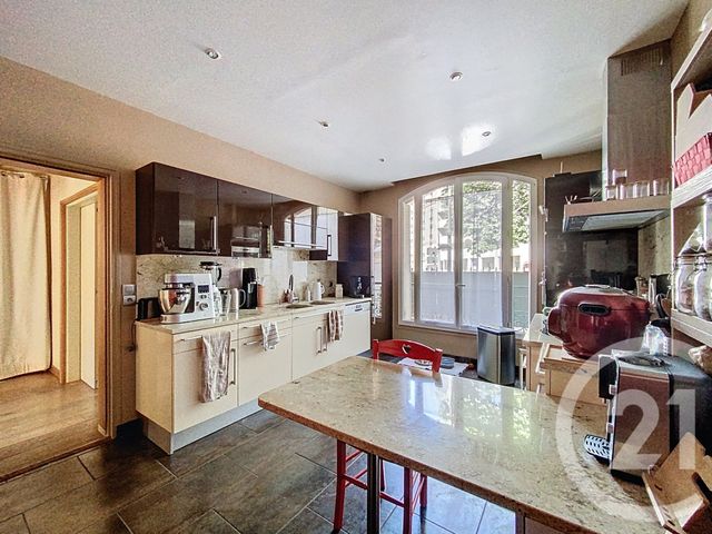 Afficher la photo en grand maison à vendre - 8 pièces - 154.78 m2 - VITRY SUR SEINE - 94 - ILE-DE-FRANCE - Century 21 K.B. Immobilier