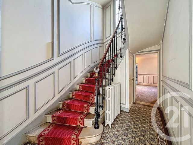 maison à vendre - 11 pièces - 192.97 m2 - VILLEJUIF - 94 - ILE-DE-FRANCE - Century 21 K.B. Immobilier