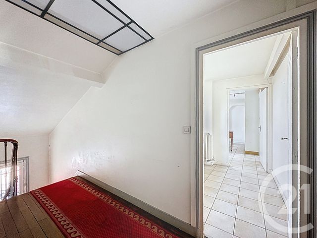 maison à vendre - 11 pièces - 192.97 m2 - VILLEJUIF - 94 - ILE-DE-FRANCE - Century 21 K.B. Immobilier