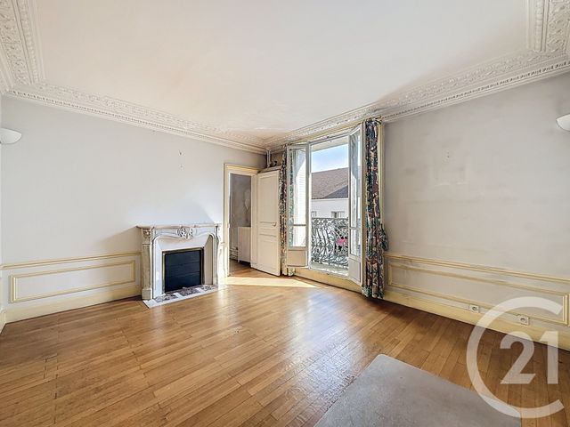 maison à vendre - 11 pièces - 192.97 m2 - VILLEJUIF - 94 - ILE-DE-FRANCE - Century 21 K.B. Immobilier