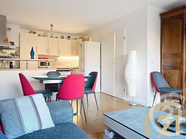 Appartement F4 à vendre - 4 pièces - 69.85 m2 - VILLEJUIF - 94 - ILE-DE-FRANCE - Century 21 K.B. Immobilier
