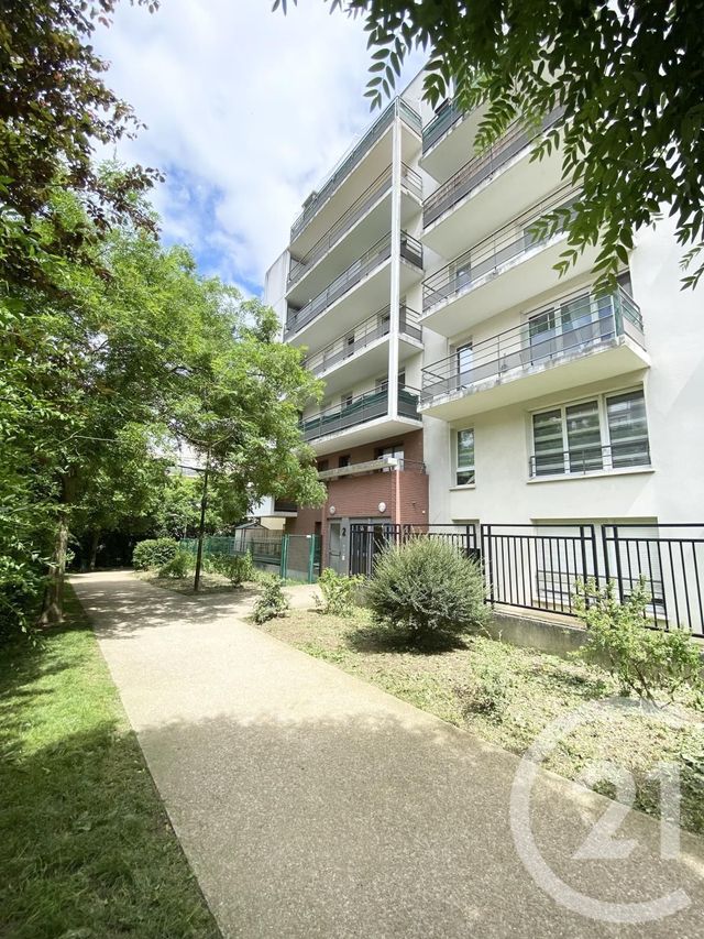 Appartement F4 à louer - 4 pièces - 77.0 m2 - VILLEJUIF - 94 - ILE-DE-FRANCE - Century 21 K.B. Immobilier