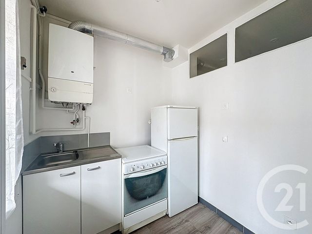 Appartement à vendre - 3 pièces - 48.88 m2 - VILLEJUIF - 94 - ILE-DE-FRANCE - Century 21 K.B. Immobilier