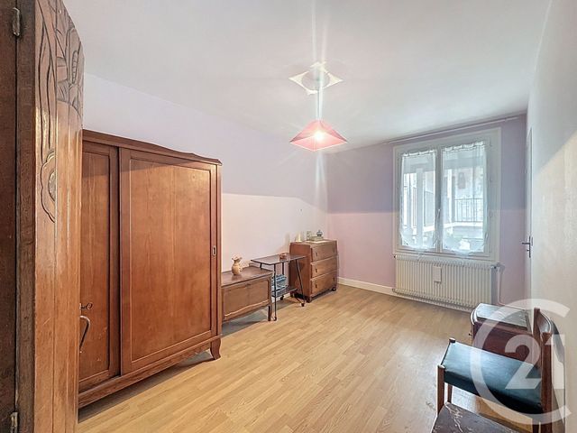 Appartement à vendre - 3 pièces - 48.88 m2 - VILLEJUIF - 94 - ILE-DE-FRANCE - Century 21 K.B. Immobilier