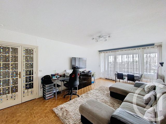 Appartement F3 à vendre - 3 pièces - 66.35 m2 - VILLEJUIF - 94 - ILE-DE-FRANCE - Century 21 K.B. Immobilier