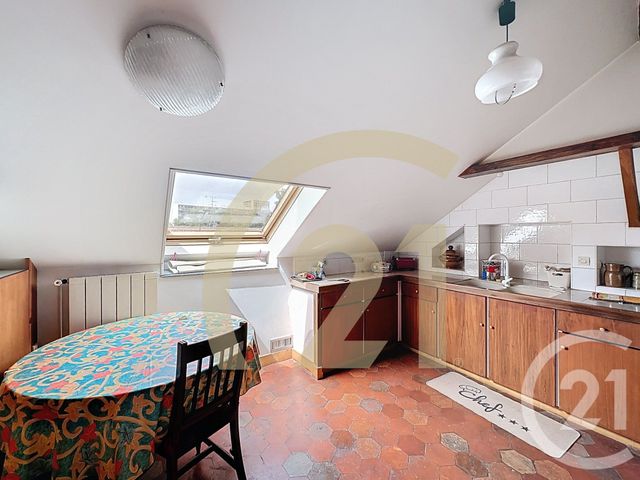 Afficher la photo en grand maison à vendre - 14 pièces - 274.17 m2 - VILLEJUIF - 94 - ILE-DE-FRANCE - Century 21 K.B. Immobilier