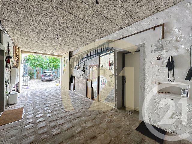 Afficher la photo en grand maison à vendre - 14 pièces - 274.17 m2 - VILLEJUIF - 94 - ILE-DE-FRANCE - Century 21 K.B. Immobilier