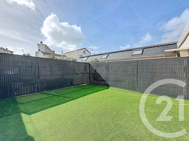 maison à vendre - 3 pièces - 60.54 m2 - VILLEJUIF - 94 - ILE-DE-FRANCE - Century 21 K.B. Immobilier