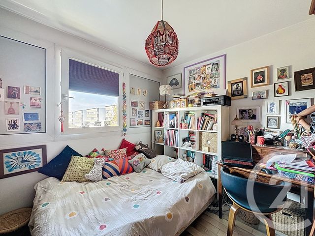 Appartement Duplex à vendre - 4 pièces - 73.63 m2 - VILLEJUIF - 94 - ILE-DE-FRANCE - Century 21 K.B. Immobilier