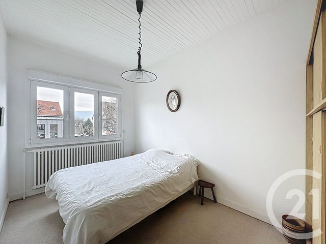 maison à vendre - 5 pièces - 84.6 m2 - VILLEJUIF - 94 - ILE-DE-FRANCE - Century 21 K.B. Immobilier