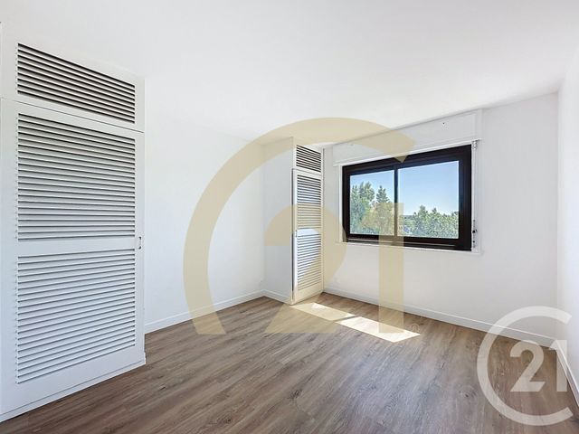 Appartement F3 à vendre - 3 pièces - 73.87 m2 - NEUILLY SUR SEINE - 92 - ILE-DE-FRANCE - Century 21 K.B. Immobilier