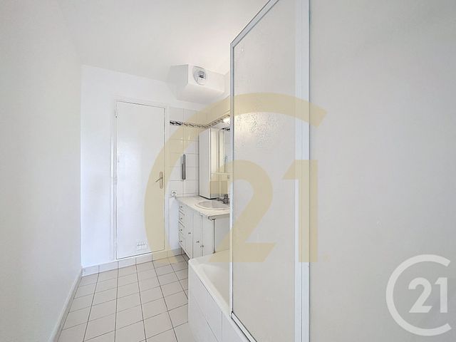 Appartement F3 à vendre - 3 pièces - 73.87 m2 - NEUILLY SUR SEINE - 92 - ILE-DE-FRANCE - Century 21 K.B. Immobilier