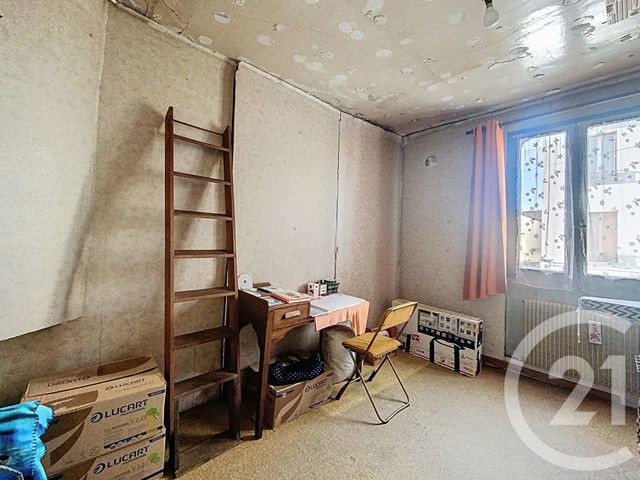 maison à vendre - 4 pièces - 85.66 m2 - VITRY SUR SEINE - 94 - ILE-DE-FRANCE - Century 21 K.B. Immobilier