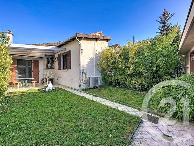 maison à vendre - 5 pièces - 83.29 m2 - VILLEJUIF - 94 - ILE-DE-FRANCE - Century 21 K.B. Immobilier