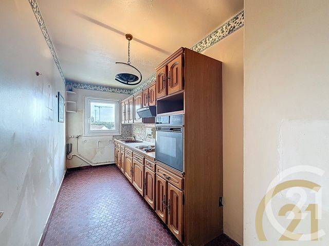 Appartement T3 à vendre - 3 pièces - 72.04 m2 - VILLEJUIF - 94 - ILE-DE-FRANCE - Century 21 K.B. Immobilier