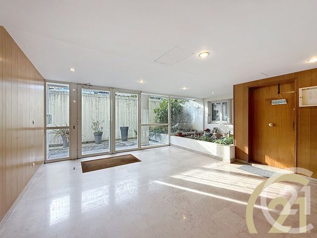 Appartement T3 à vendre - 3 pièces - 72.04 m2 - VILLEJUIF - 94 - ILE-DE-FRANCE - Century 21 K.B. Immobilier