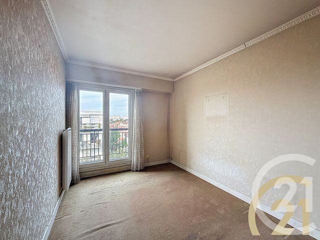 Appartement T3 à vendre - 3 pièces - 72.04 m2 - VILLEJUIF - 94 - ILE-DE-FRANCE - Century 21 K.B. Immobilier