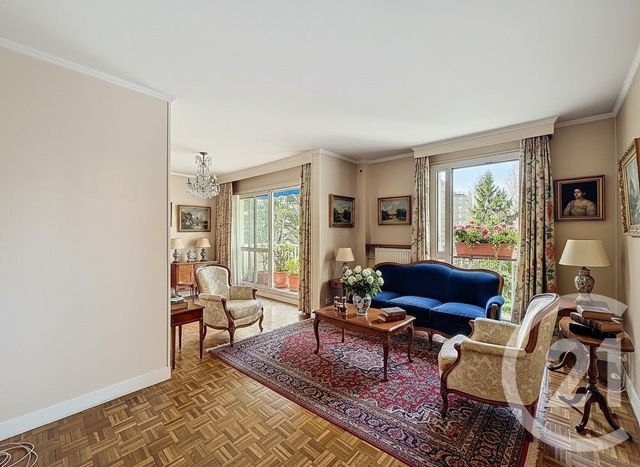 Appartement F5 à vendre - 5 pièces - 90.61 m2 - VILLEJUIF - 94 - ILE-DE-FRANCE - Century 21 K.B. Immobilier