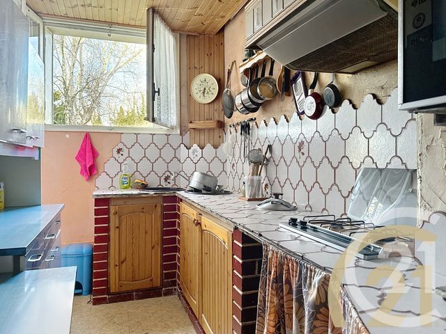 Appartement F5 à vendre - 5 pièces - 79.0 m2 - VILLEJUIF - 94 - ILE-DE-FRANCE - Century 21 K.B. Immobilier