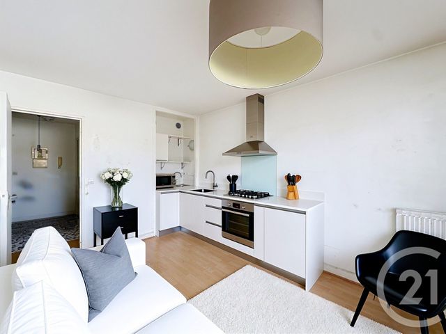 Appartement Studio à vendre - 1 pièce - 24.74 m2 - PARIS - 75020 - ILE-DE-FRANCE - Century 21 K.B. Immobilier
