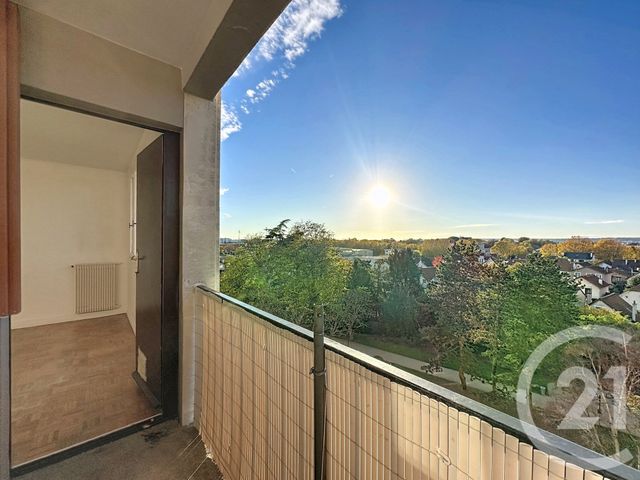 Appartement F3 à vendre - 3 pièces - 54.83 m2 - L HAY LES ROSES - 94 - ILE-DE-FRANCE - Century 21 K.B. Immobilier