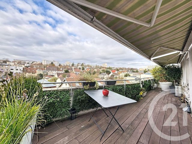 Appartement T2 à vendre - 2 pièces - 47.6 m2 - VILLEJUIF - 94 - ILE-DE-FRANCE - Century 21 K.B. Immobilier