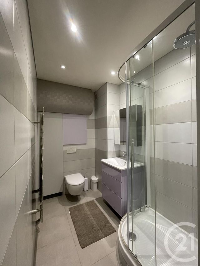 Appartement F2 à louer - 2 pièces - 43.04 m2 - VILLEJUIF - 94 - ILE-DE-FRANCE - Century 21 K.B. Immobilier